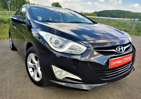 Hyundai i40 cena 33700 przebieg: 237000, rok produkcji 2011 z Suwałki małe 497